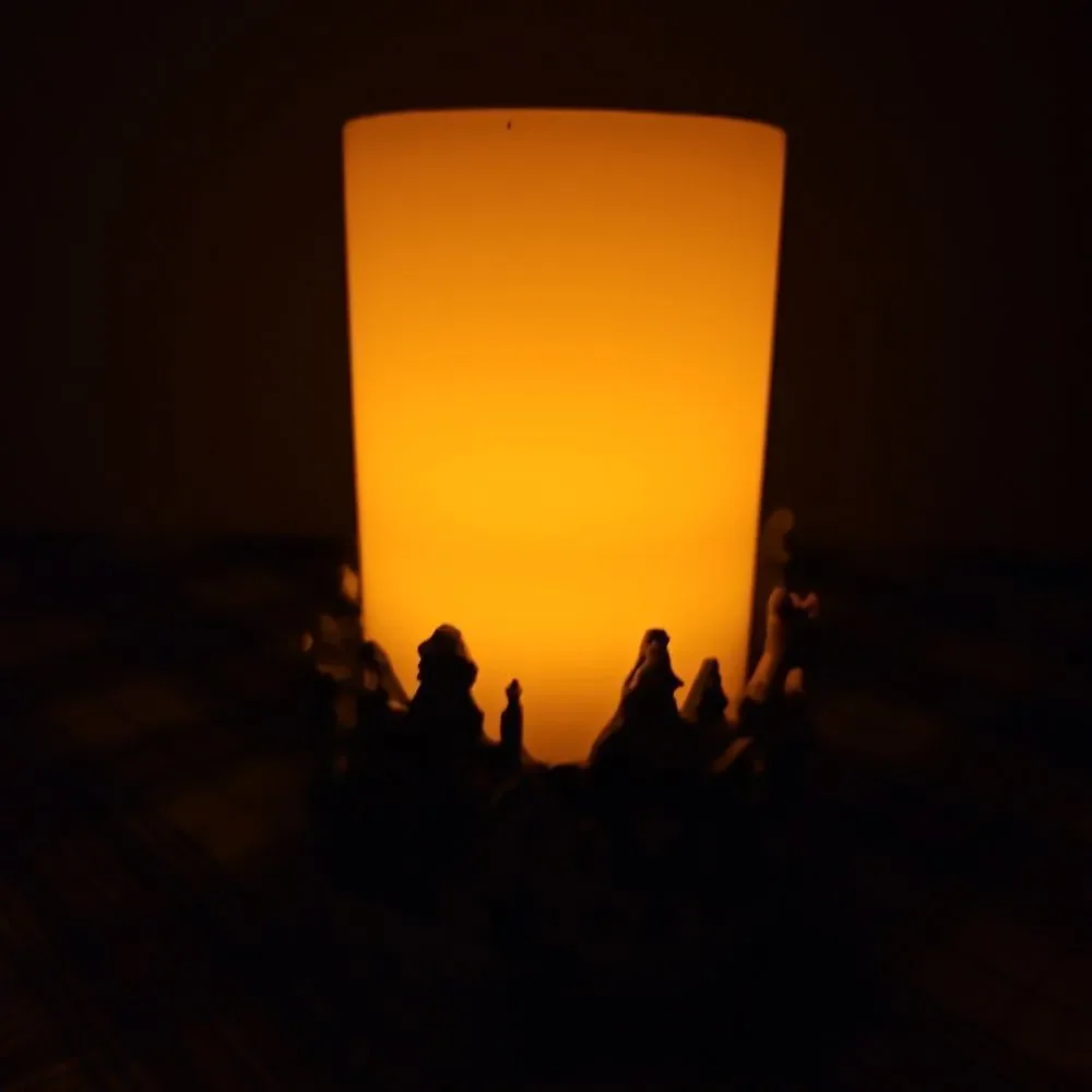 Christmas Themed Candle Holder with Scented Hurricane Lamp Candle